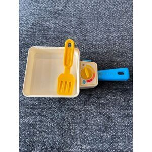 Vintage 1987 Fisher-Price Toy Frying Pan and Spatula Set